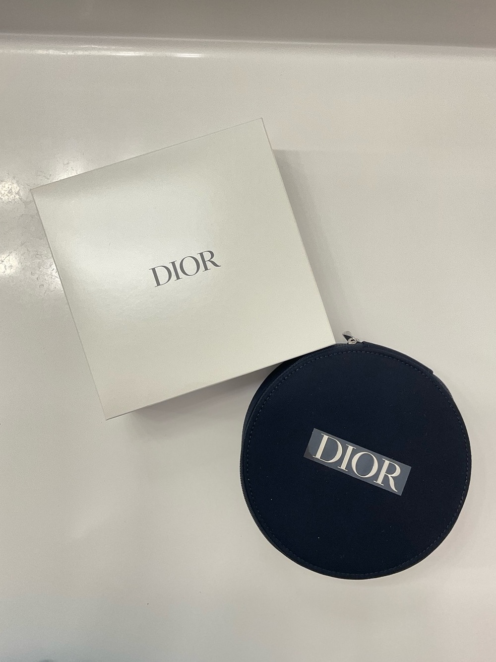 NIB Dior Beauty Round Pouch with mirror